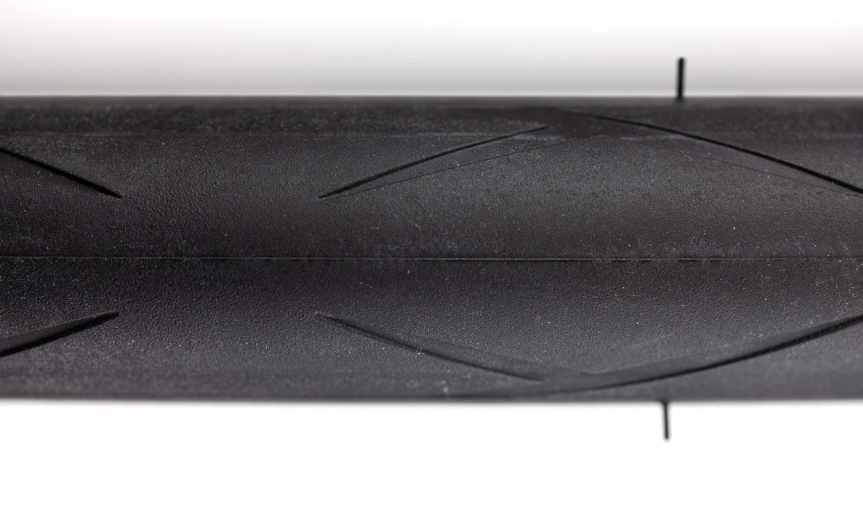 Pneu Hutchinson Blackbird - Racing Lab - MachTread 3.0 - SwiftEasy Casing - Tubeless Ready - Image 6
